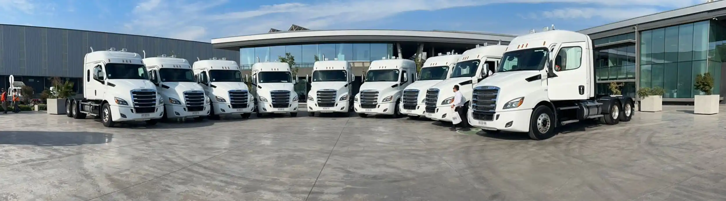 Jaiser Chile suma 11 camiones Freightliner New Cascadia