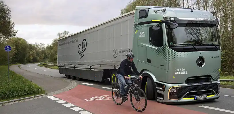 Mercedes-Benz Trucks