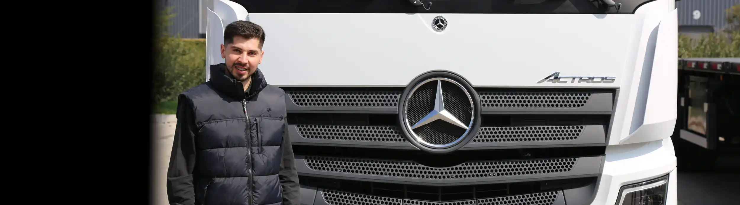 Confianza de familia: Mercedes-Benz New Actros 2045 LS 4x2
