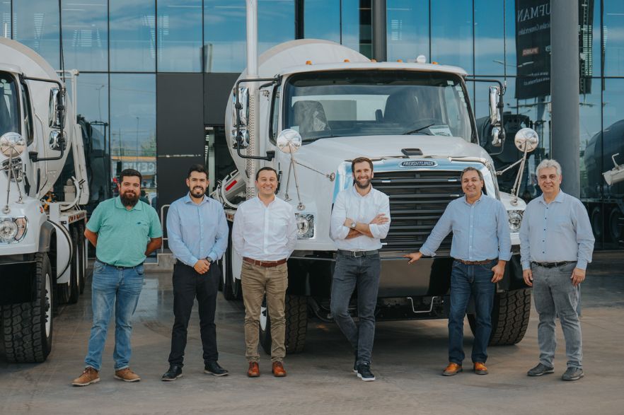 Cementos Bío Bío refuerza su operación con 13 nuevos Freightliner 114SD
