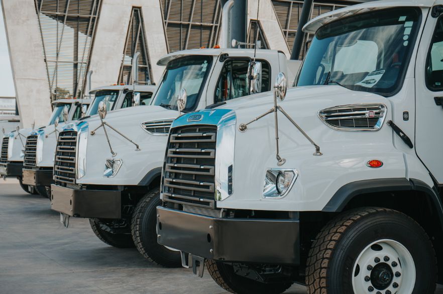 Cementos Bío Bío refuerza su operación con 13 nuevos Freightliner 114SD