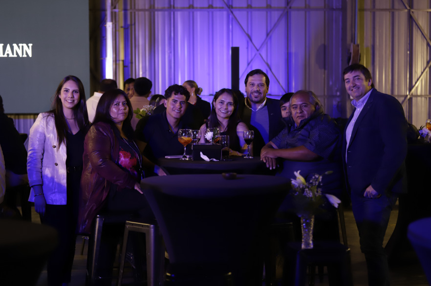 Kaufmann realiza su primer gran evento de Servicio en Calama 