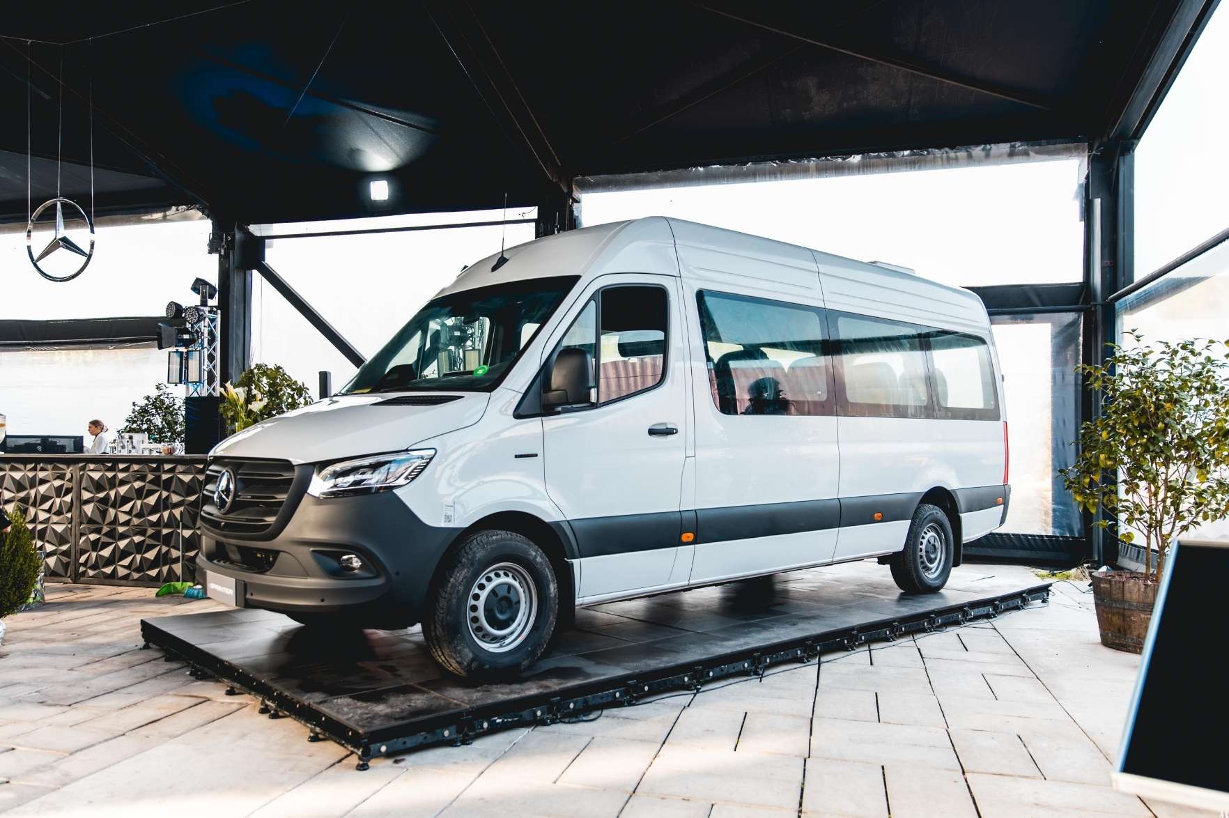 Mercedes-Benz eSprinter es elegido Vehículo Comercial del Año 2026
