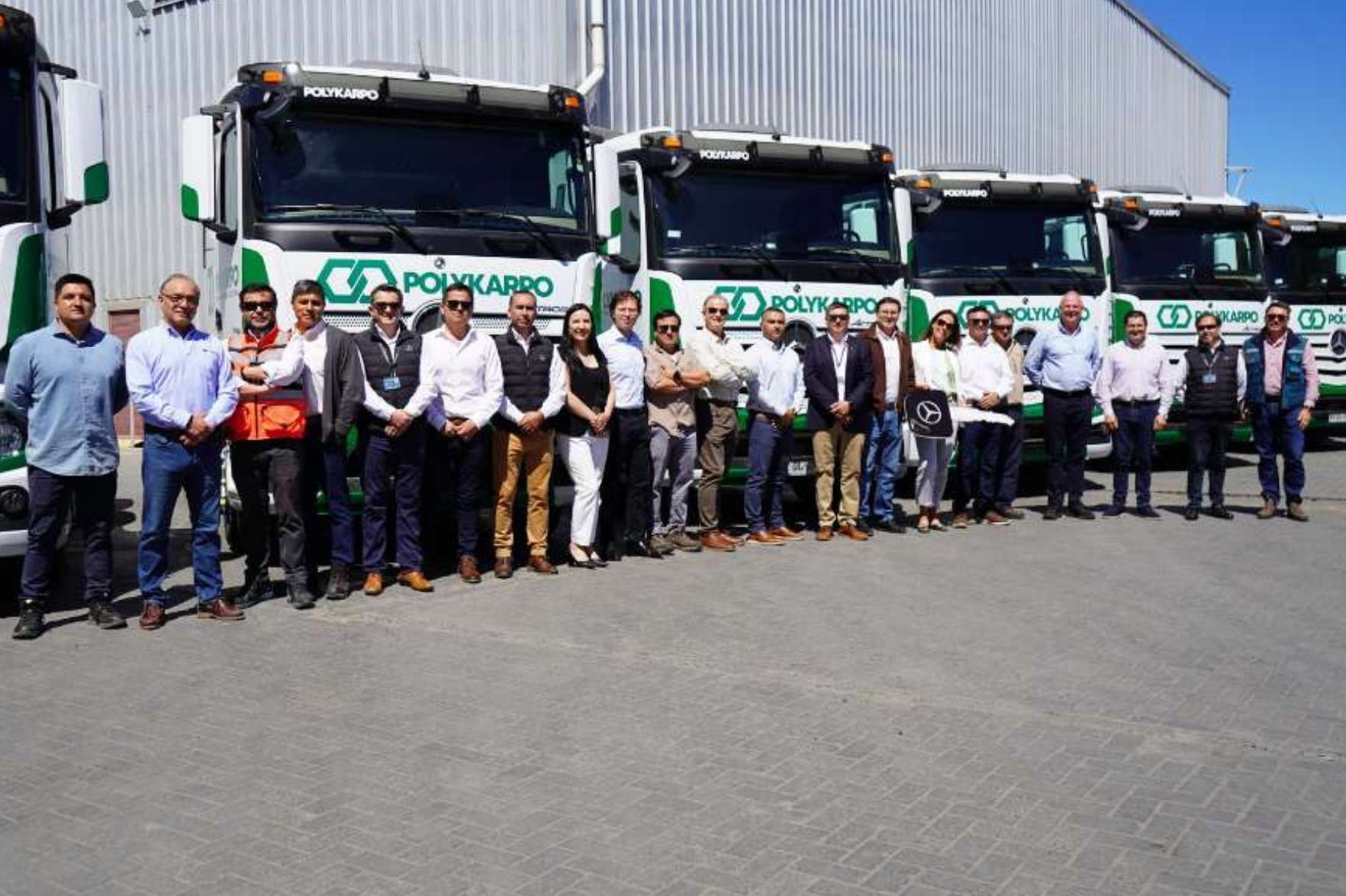 Polykarpo renueva su operación logística con 8 Mercedes-Benz New Actros