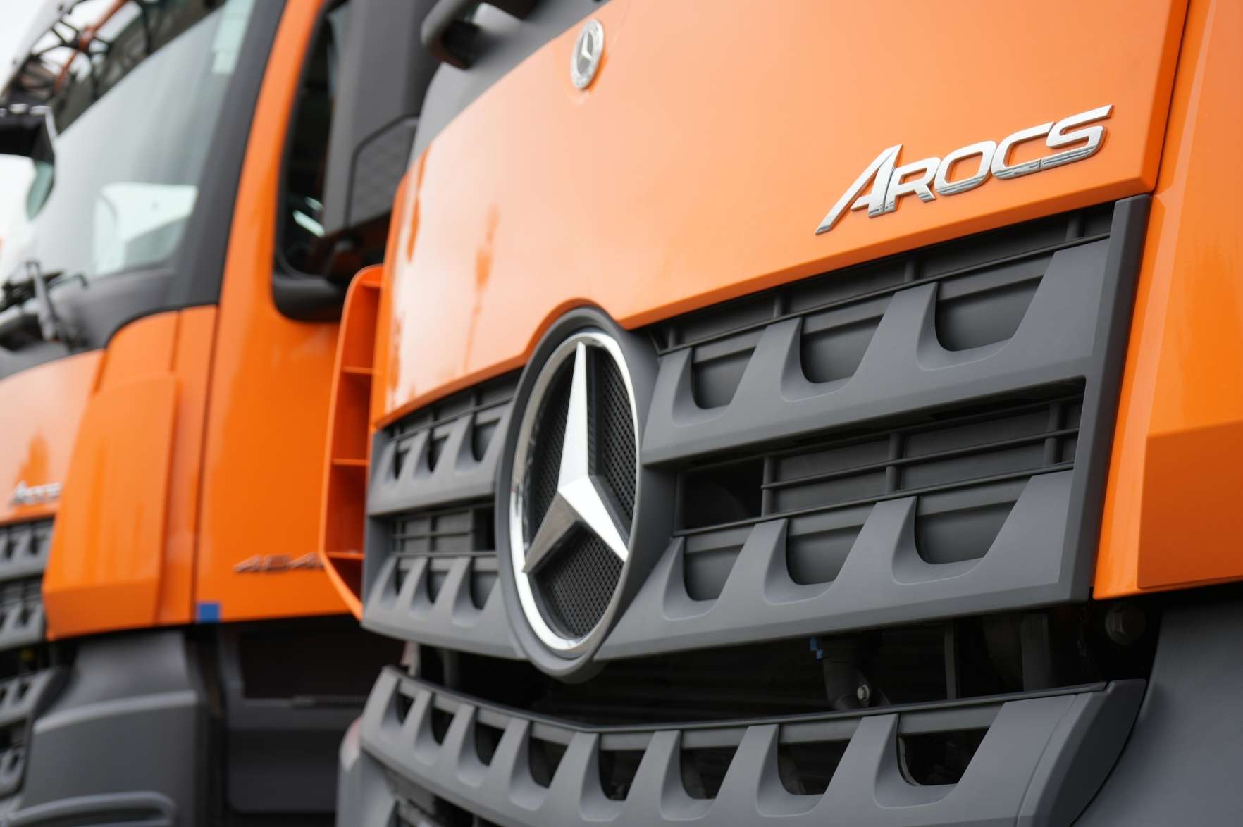 Orocup incorpora 24 nuevos camiones Mercedes-Benz Arocs junto a Kaufmann