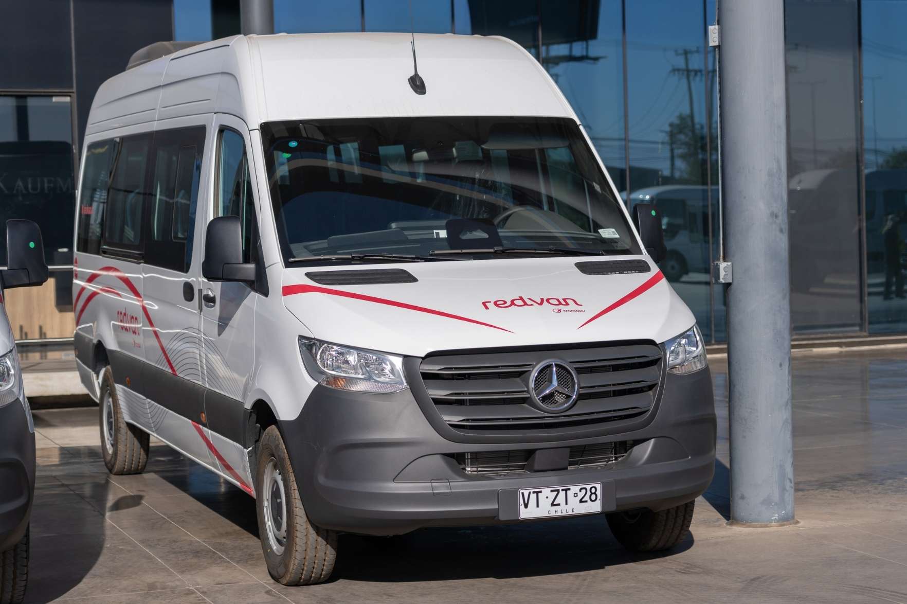 Redvan refuerza su operación con nuevas Mercedes-Benz Sprinter