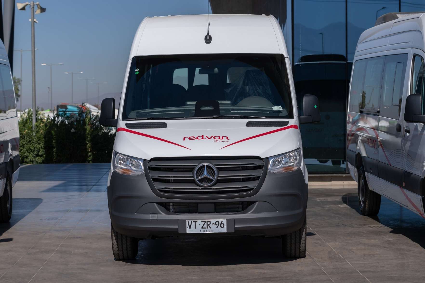 Redvan refuerza su operación con nuevas Mercedes-Benz Sprinter
