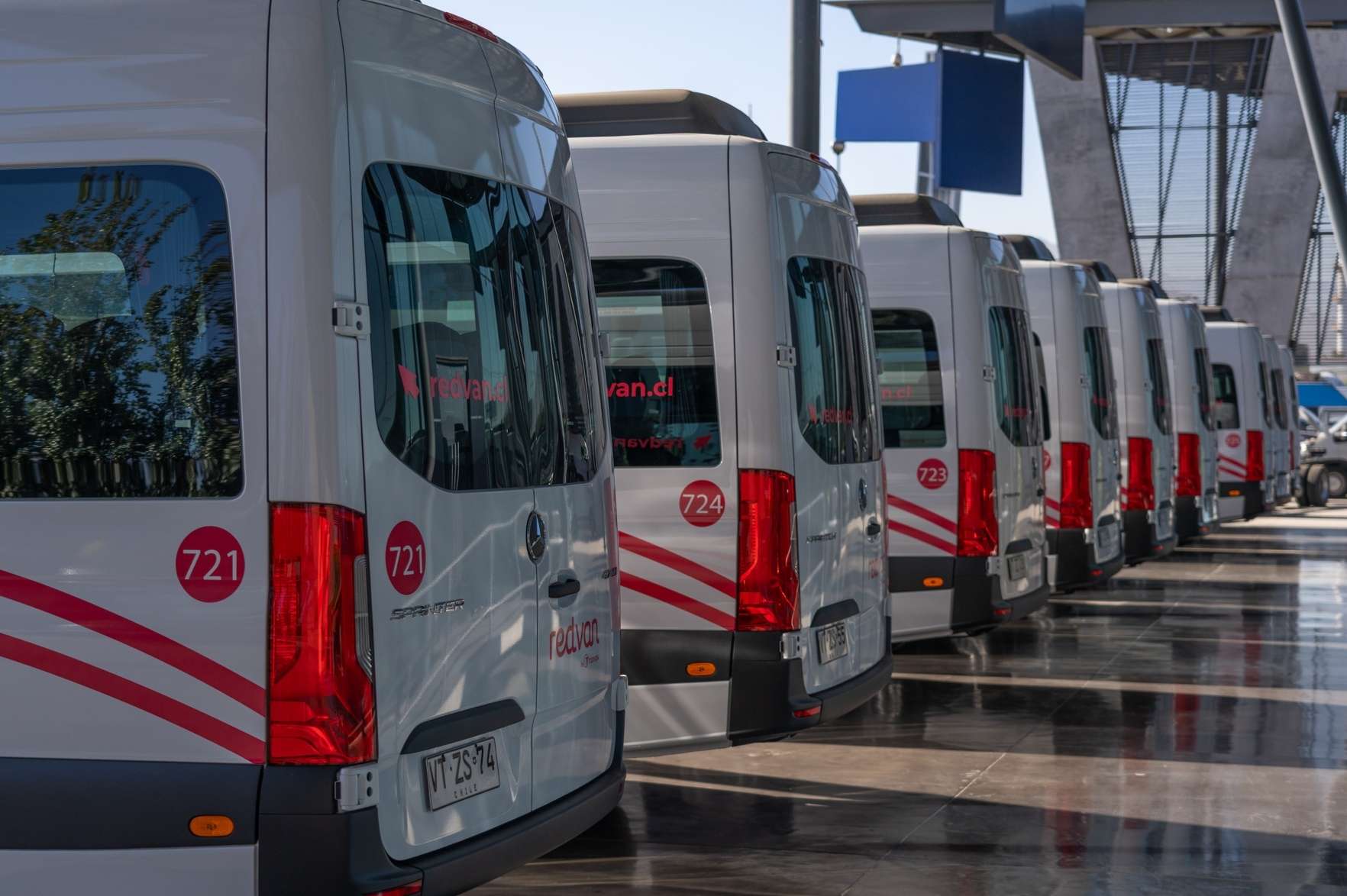 Redvan refuerza su operación con nuevas Mercedes-Benz Sprinter