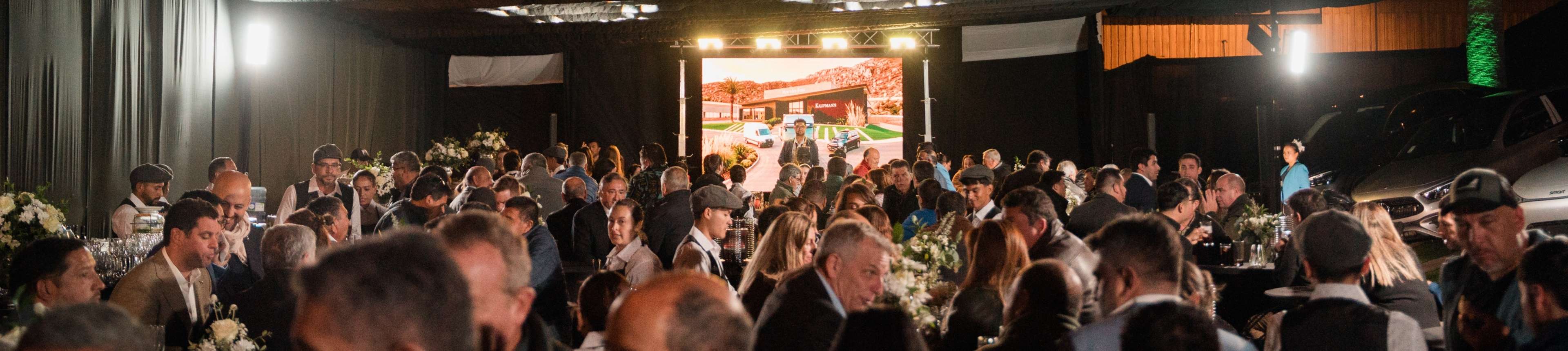 Kaufmann inaugura renovada y tecnológica sucursal en Coquimbo.