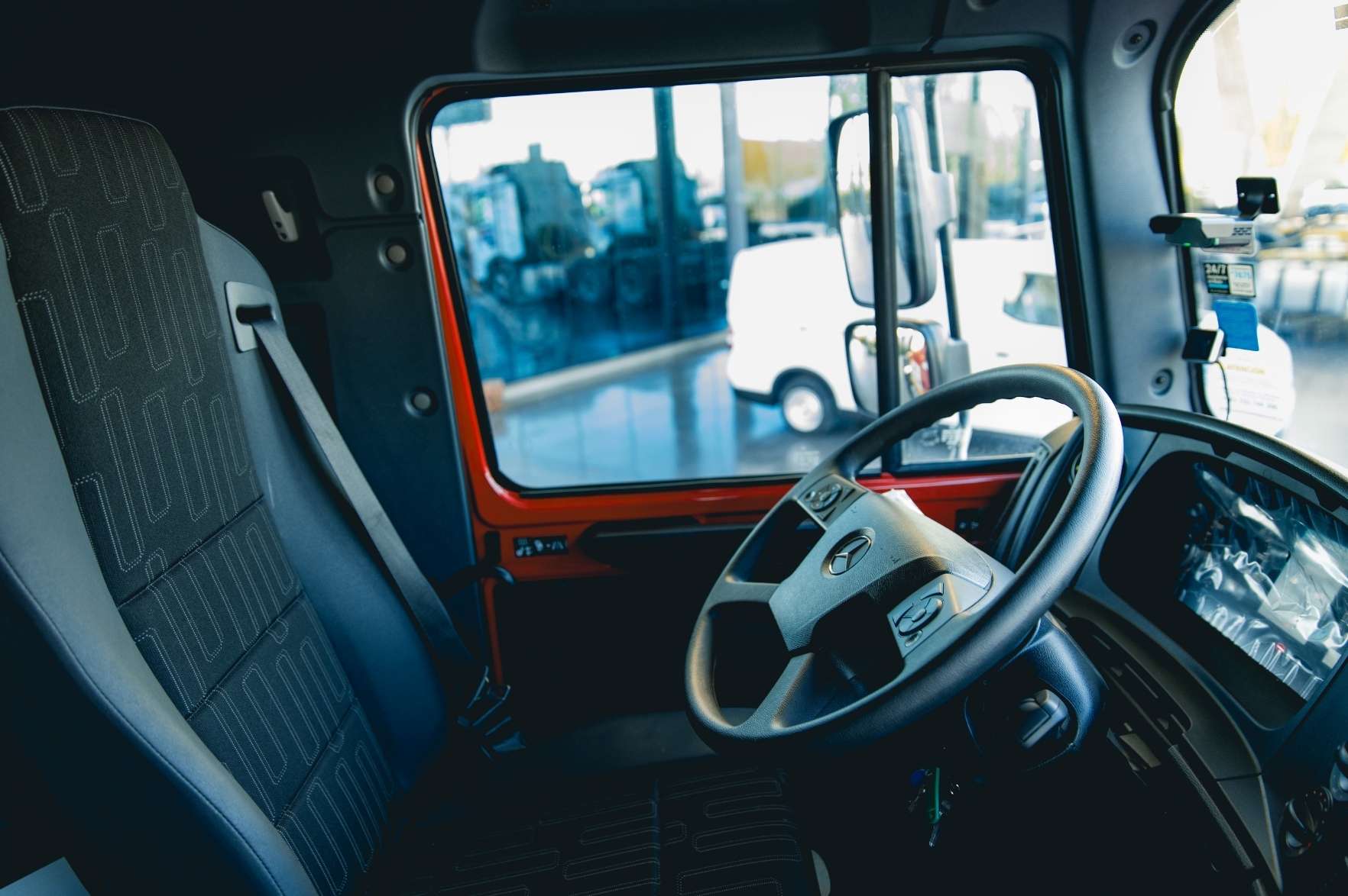 Resiter incorpora Mercedes-Benz Zetros para operación minera