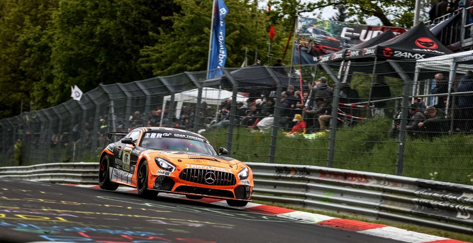 Mercedes-AMG gana las 24 Horas de Nürburgring 2026 con el AMG GT3