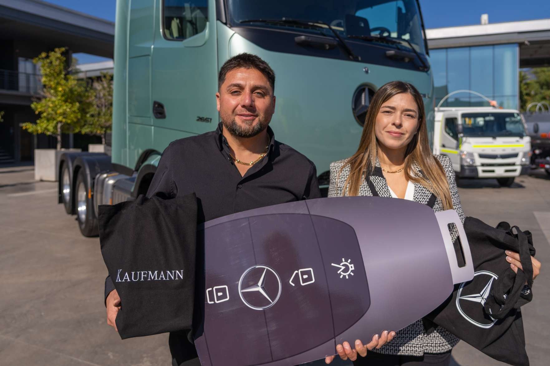 Kaufmann entrega nuevos Mercedes-Benz Actros ProCabin a Transportes Zamora
