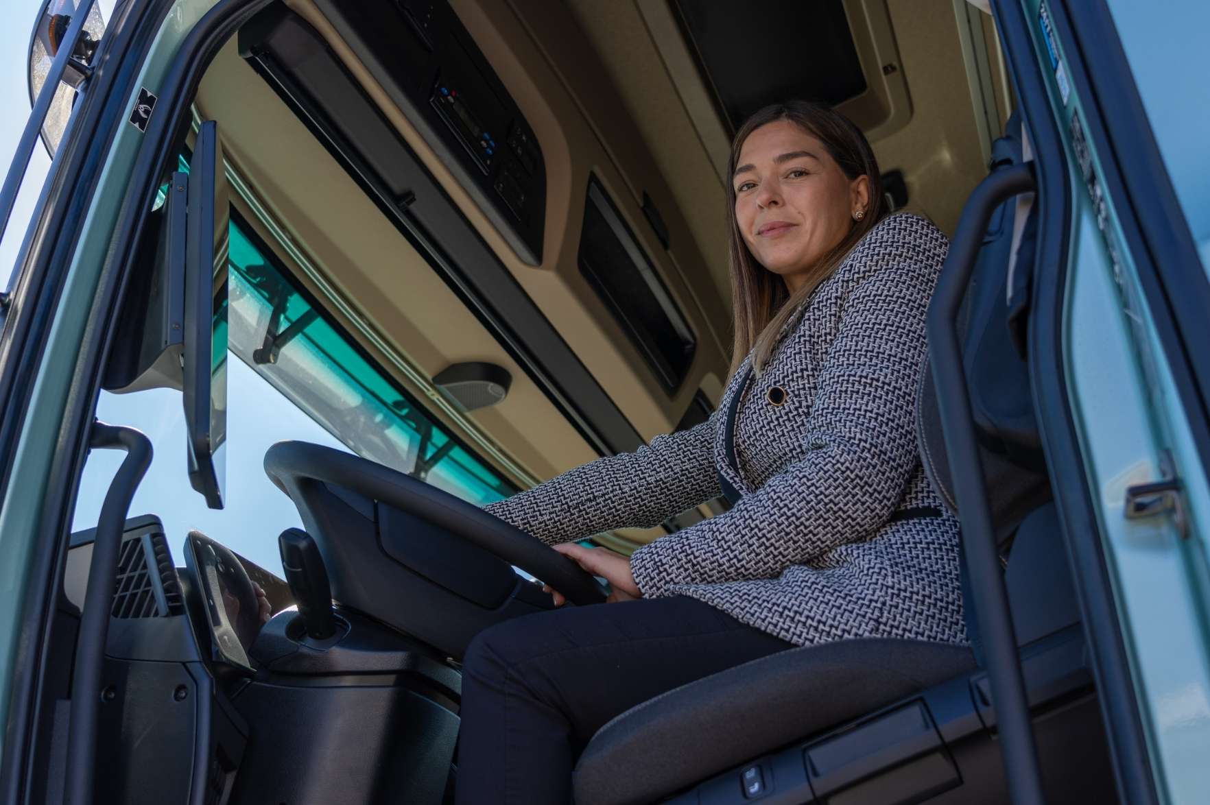 Kaufmann entrega nuevos Mercedes-Benz Actros ProCabin a Transportes Zamora