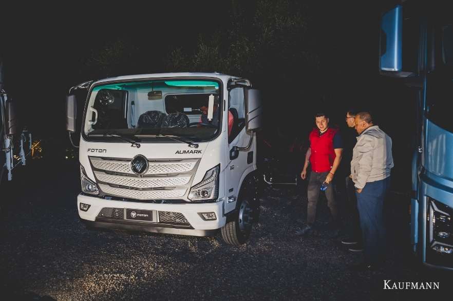 FOTON fortalece su presencia en red Kaufmann con encuentro en San Bernardo