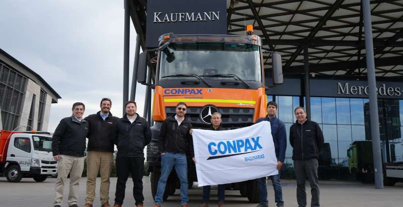 Conpax incorpora Arocs con la grúa HIAB más grande instalada por Kaufmann