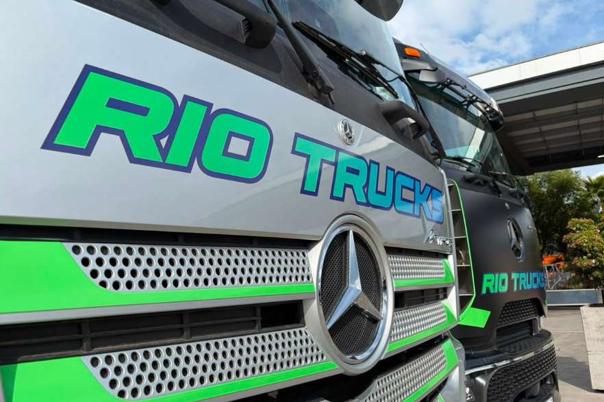Rio Trucks incorpora cuatro tractocamiones Mercedes-Benz de Kaufmann