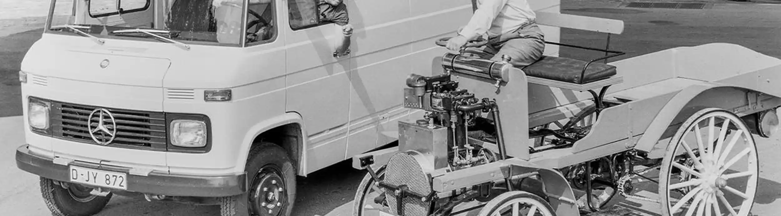 Primer furgón Mercedes-Benz