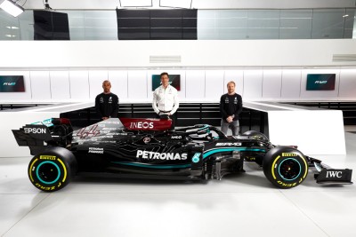 nuevo automóvil mercedes F1